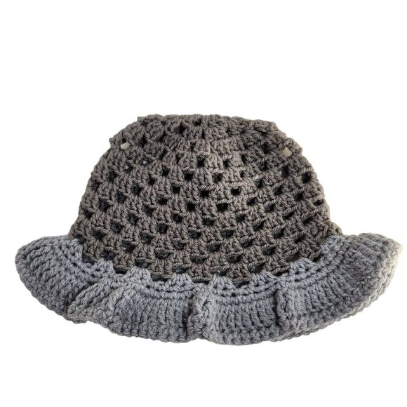 Bucket Hat granny handknit shades of grey sun hat - Picture 7 of 10